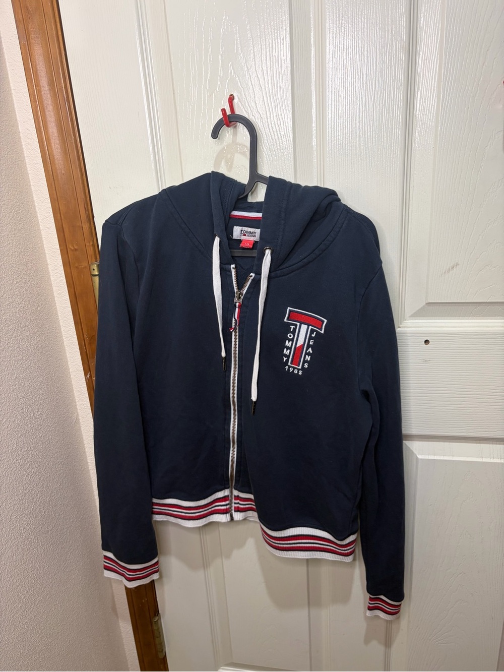 Vintage styleTommy Jeans 1985 Navy Blue Full Zip Hoodie Jacket Red White Stripe